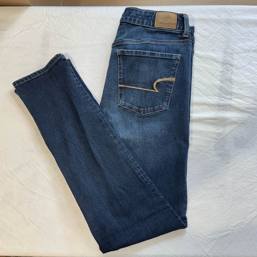 American Eagle skinny jeans